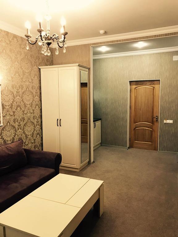 Central Hotel Сороки Экстерьер фото